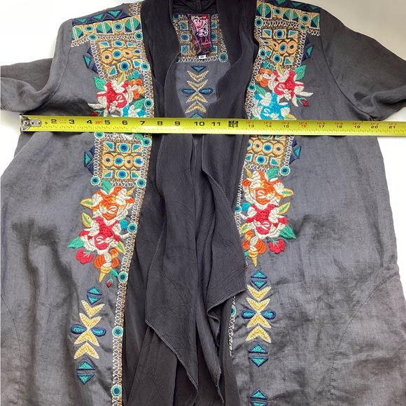 Johnny Was JWLA Gray Embroidered 100% Linen Kimono Jacket Size Medium - Picture 12 of 16